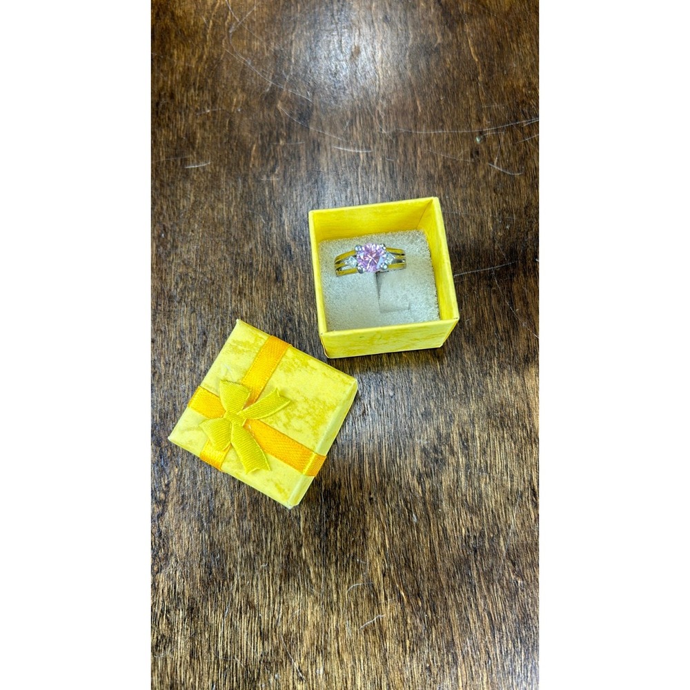 Fashion jewelry ring
